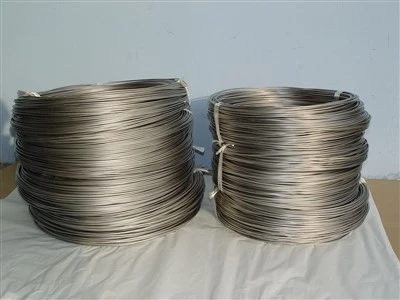 Wayar Aloi Titanium Dikerjakan Panas